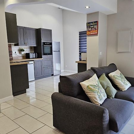 Agreable Logement Avec Terrasse Saint-Victoret Zewnętrze zdjęcie
